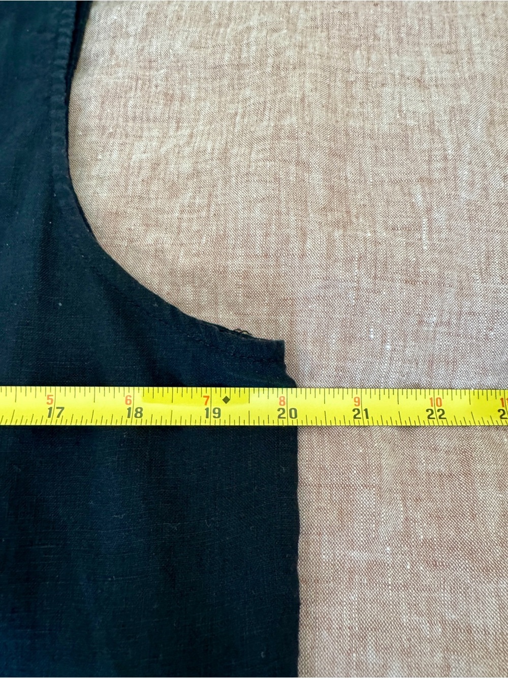 Quince Black Sleeveless Pintuck Linen Tunic - Picture 5 of 9